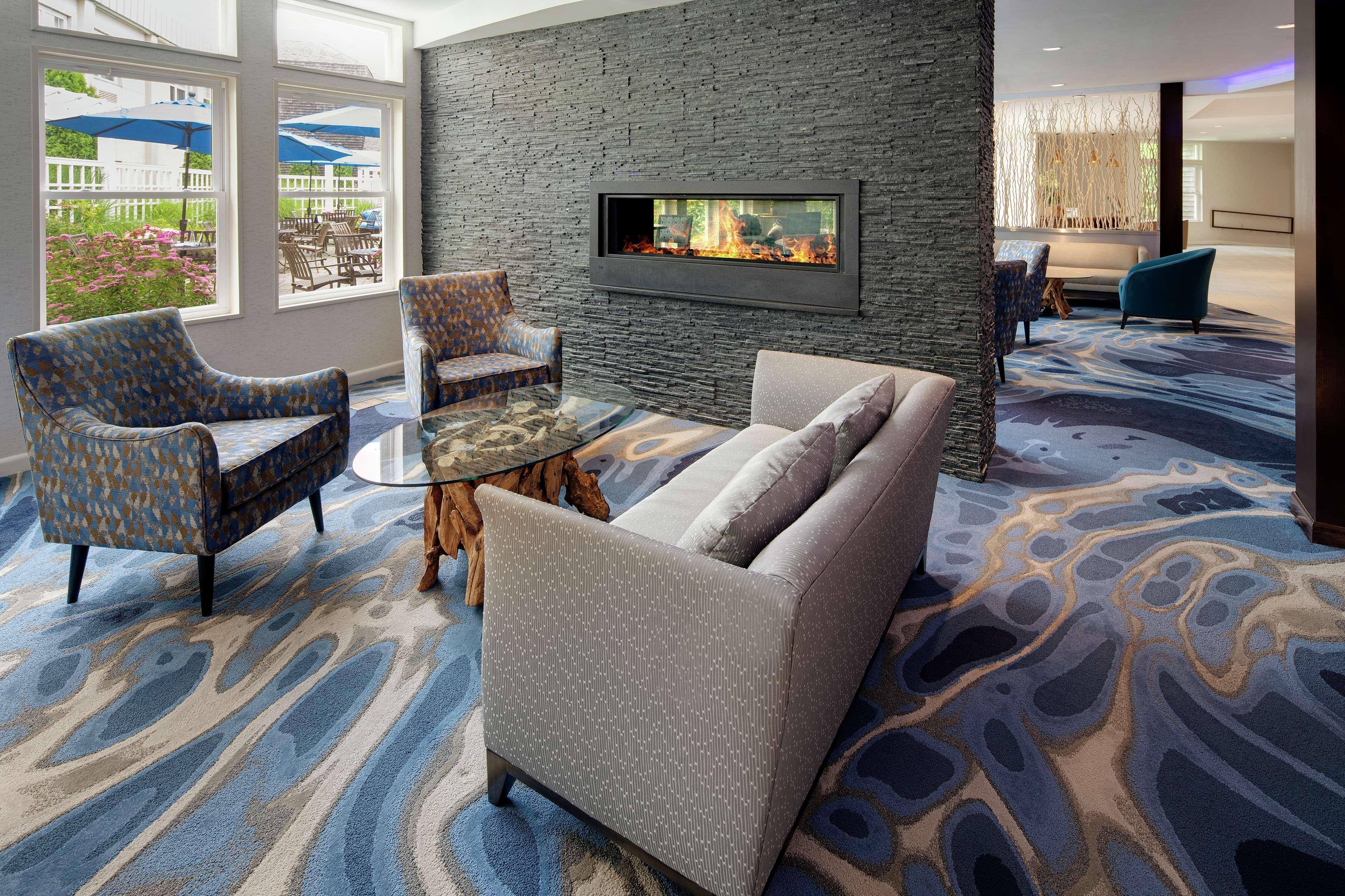 Hotel Doubletree By Hilton Cape Cod - Hyannis Exterior foto