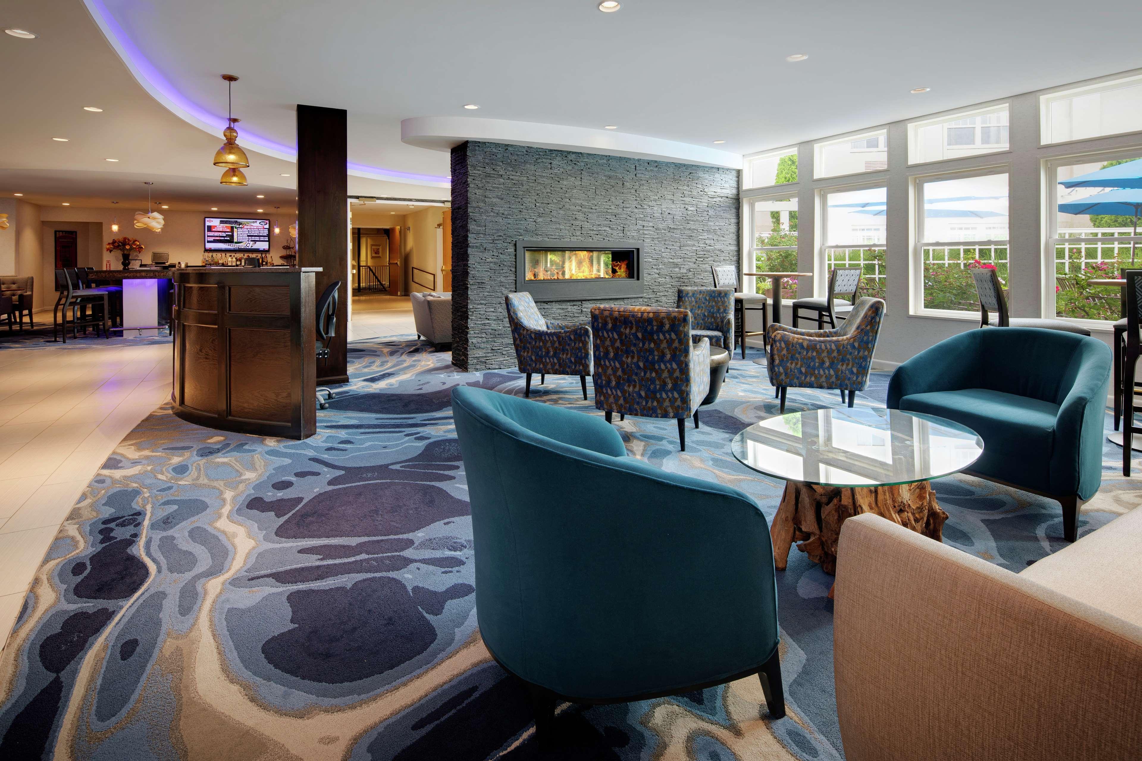 Hotel Doubletree By Hilton Cape Cod - Hyannis Exterior foto