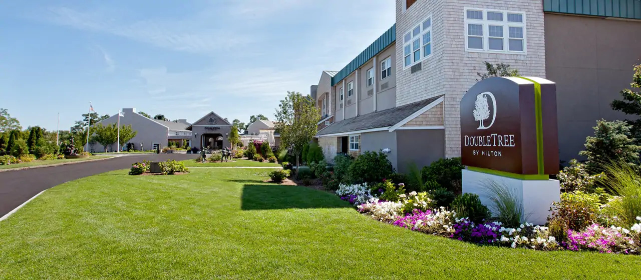 Hotel Doubletree By Hilton Cape Cod - Hyannis Exterior foto